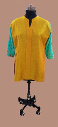 WOMEN TOP